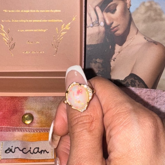 🚫SOLD🚫SIRCIAM STARDUST OPAL RING - Picture 9 of 13